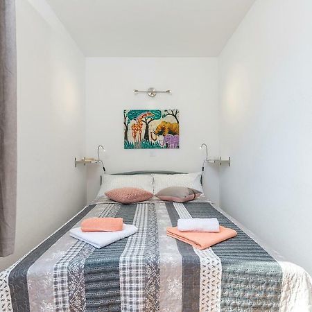 Apartment Sara Rovinj Eksteriør bilde