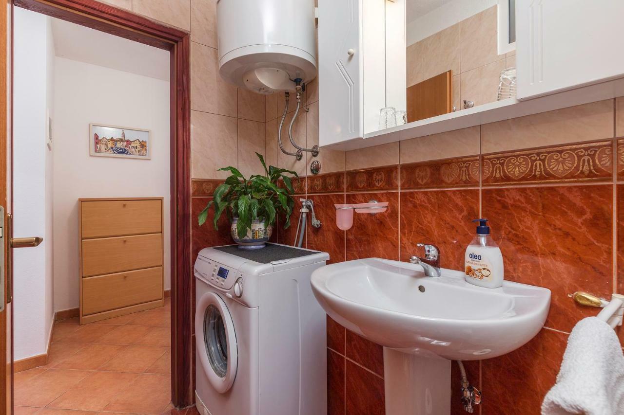 Apartment Sara Rovinj Eksteriør bilde
